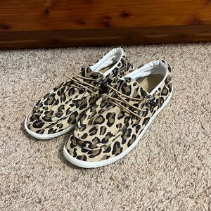 Outwoods shoes. Size: 8.